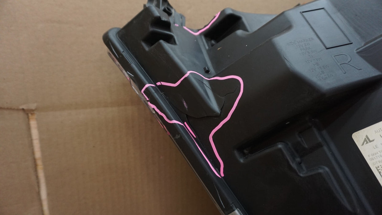 2019-2022 DODGE RAM 1500 FRONT RIGHT PASSENGER SIDE HEADLIGHT OEM 19 20 21 22