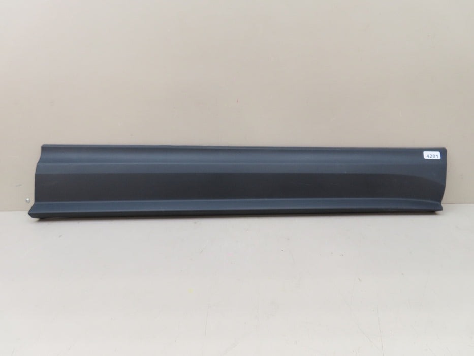 2019-2023 CHEVROLET EQUINOX FRONT RIGHT PASSENGER LOWER DOOR MOLDING OEM