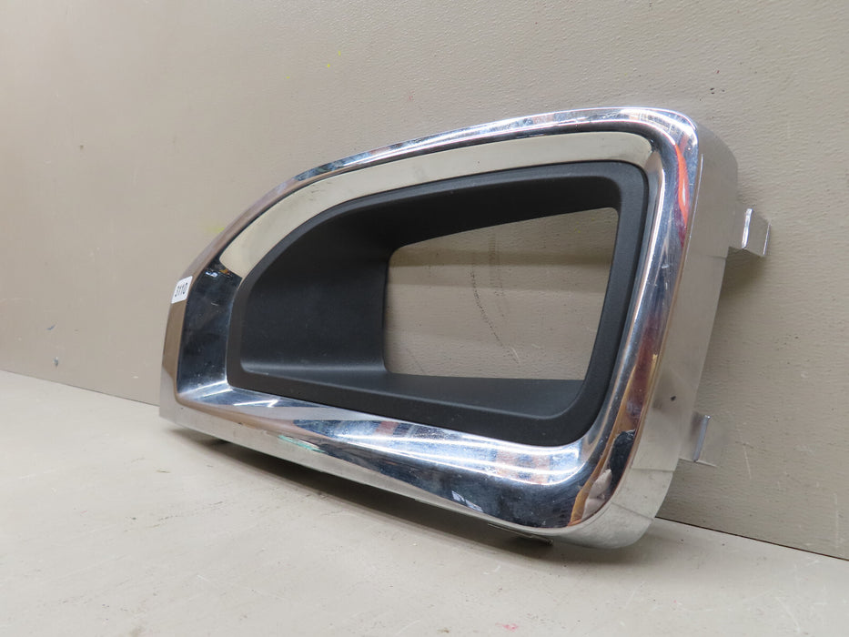 2015-2020 GMC YUKON XL YUKON FRONT LEFT DRIVER SIDE FOG LIGHT COVER OEM 22936426