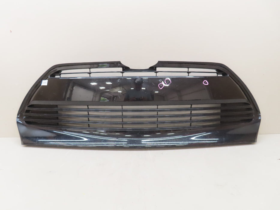 2017-2019 TOYOTA COROLLA SEDAN FRONT LOWER BUMPER GRILLE GRILL OEM 53112-02730