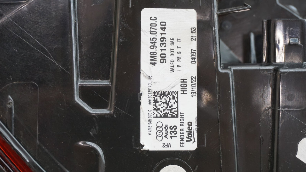 2019-2021 AUDI Q8 REAR RH RIGHT PASSENGER SIDE OUTER TAIKL LIGHT OEM