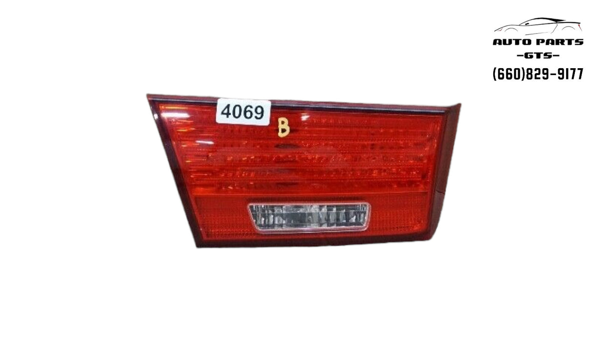 2006-2008 HYUNDAI SONATA LEFT DRIVER LH INNER TRUNK LID TAIL LIGHT OEM