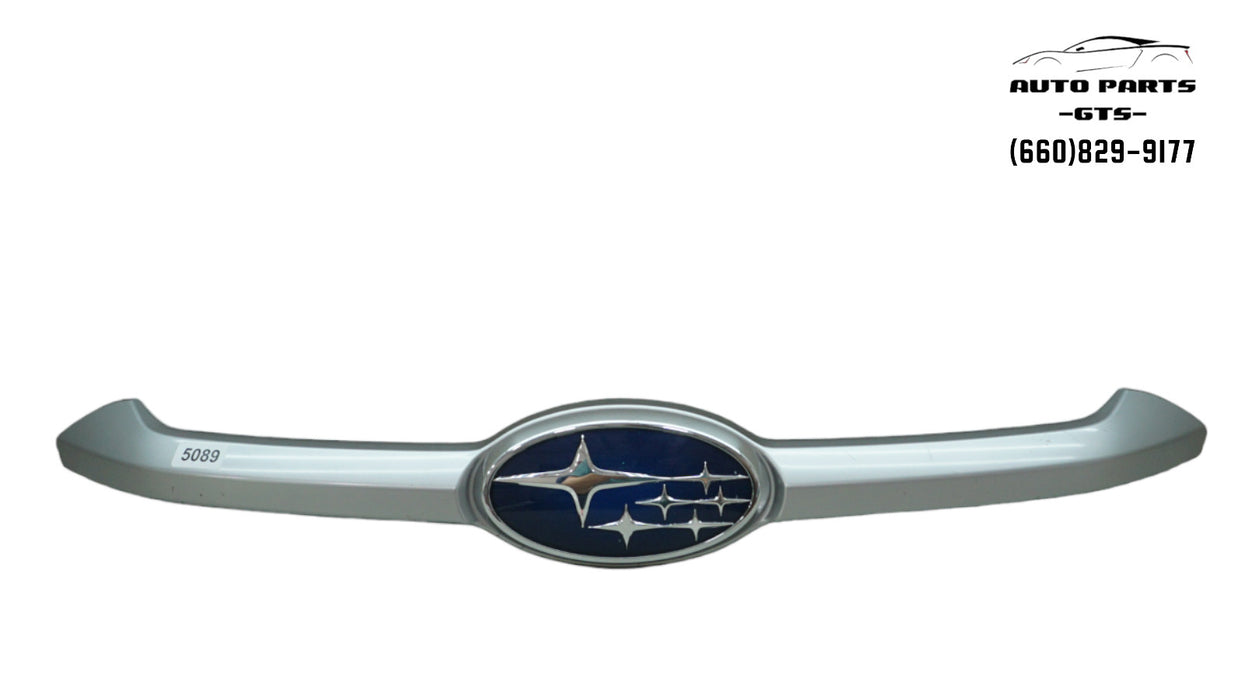 2020-2021 SUBARU OUTBACK FRONT BUMPER GRILLE MOLDING TRIM W/ EMBLEM OEM