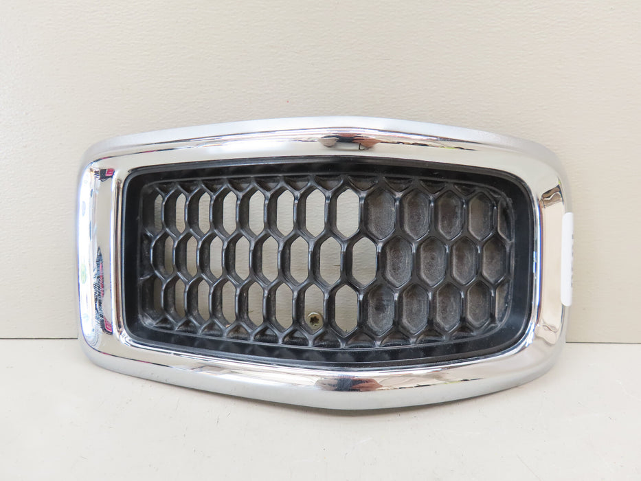 2014-2018 JEEP CHEROKEE FRONT RADIATOR GRILL GRILLE INSERT #4 OEM