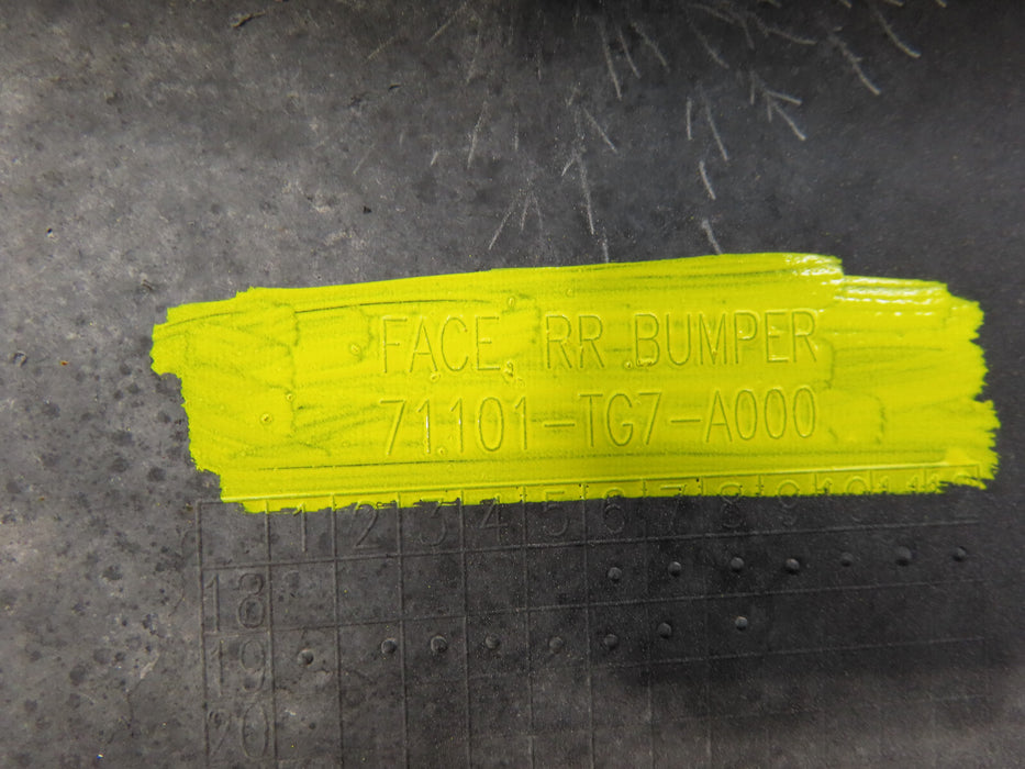 2019-2021 HONDA PILOT REAR BUMPER COVER OEM