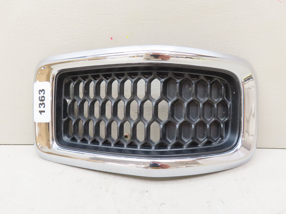 2014-2018 JEEP CHEROKEE FRONT RADIATOR GRILL GRILLE INSERT #4 OEM