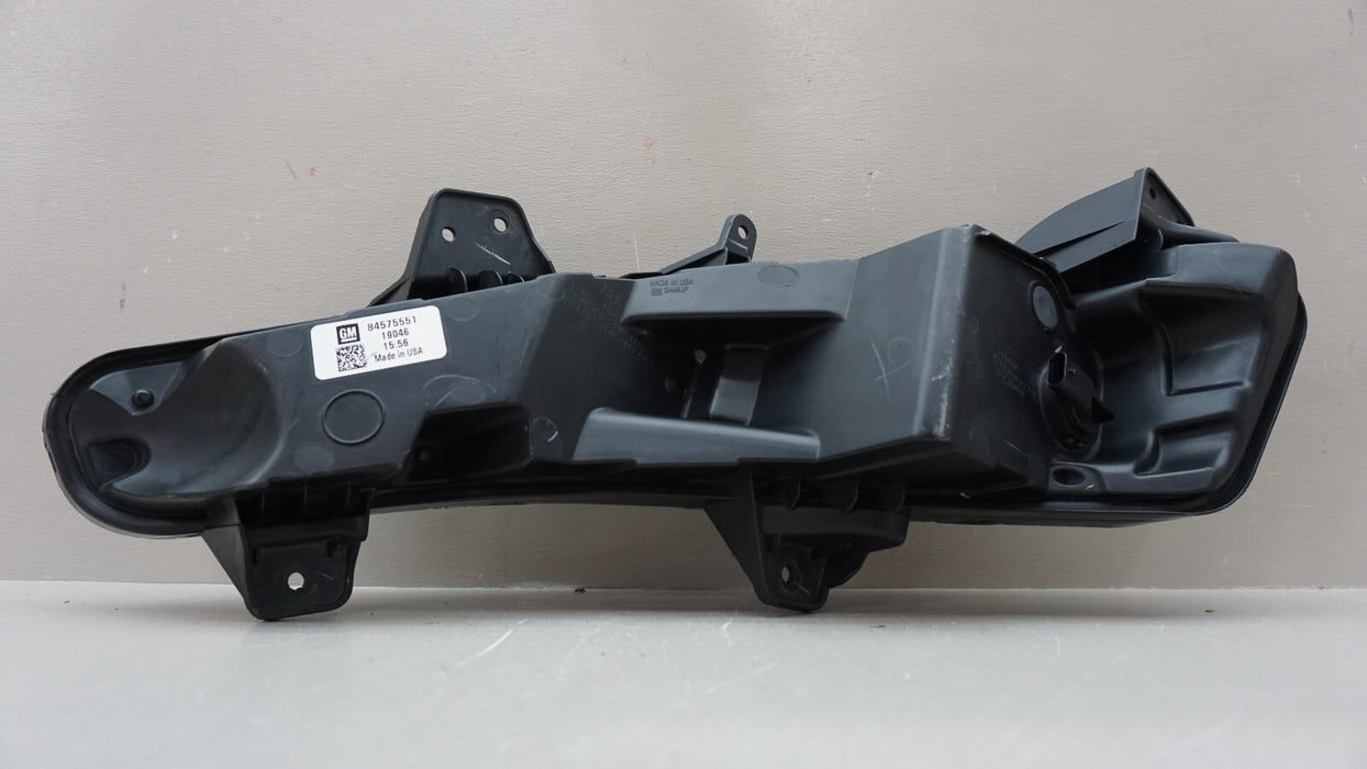 2019-2022 CHEVROLET MALIBU FRONT RIGHT PASSENGER SIDE FOG LIGHT OEM 84843549