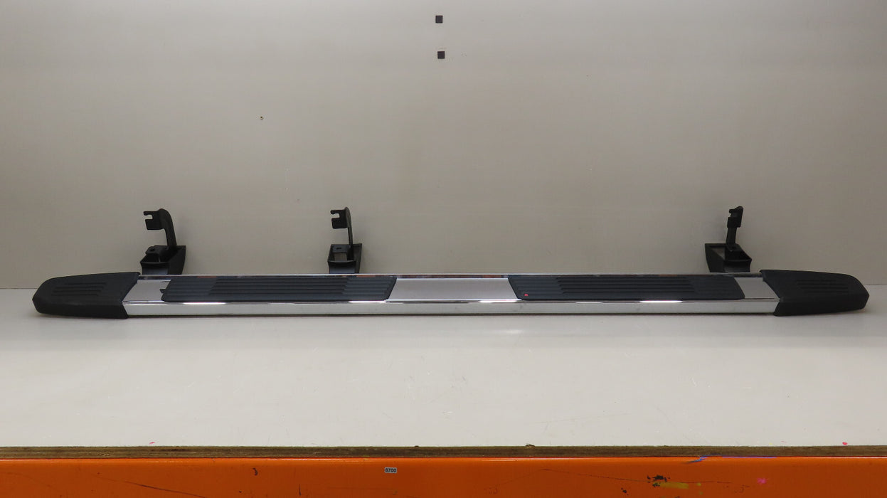 2020-2024 CHEVROLET /GMC 1500 FRONT LEFT RUNNING BOARD ROCKER PANEL OEM