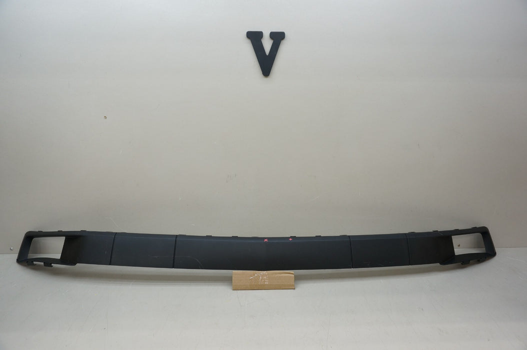 2015-2020 CHEVROLET TAHOE SUBURBAN FRONT BUMPER TRIM MOLDING OEM 22936495
