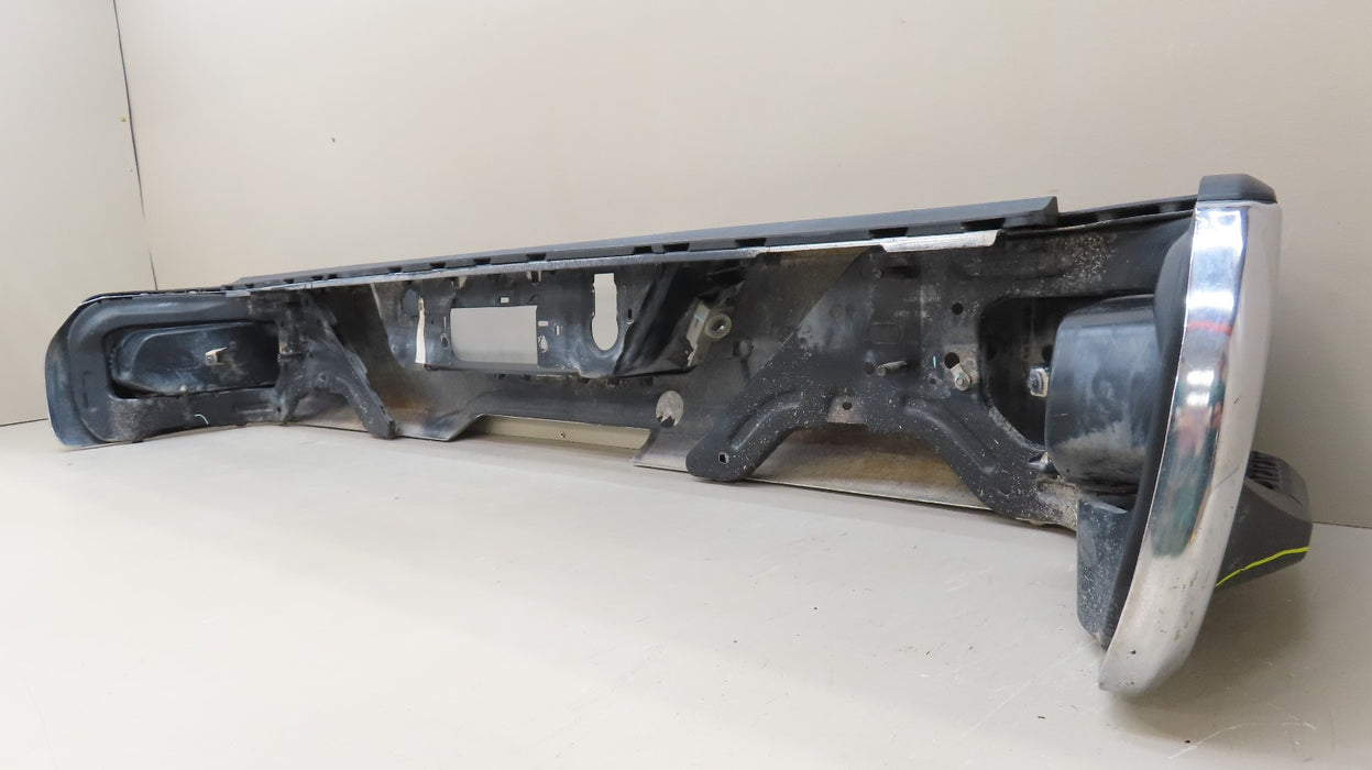2019-2022 GMC SIERRA CHEVROLET SILVERADO 1500 REAR BUMPER METAL OEM