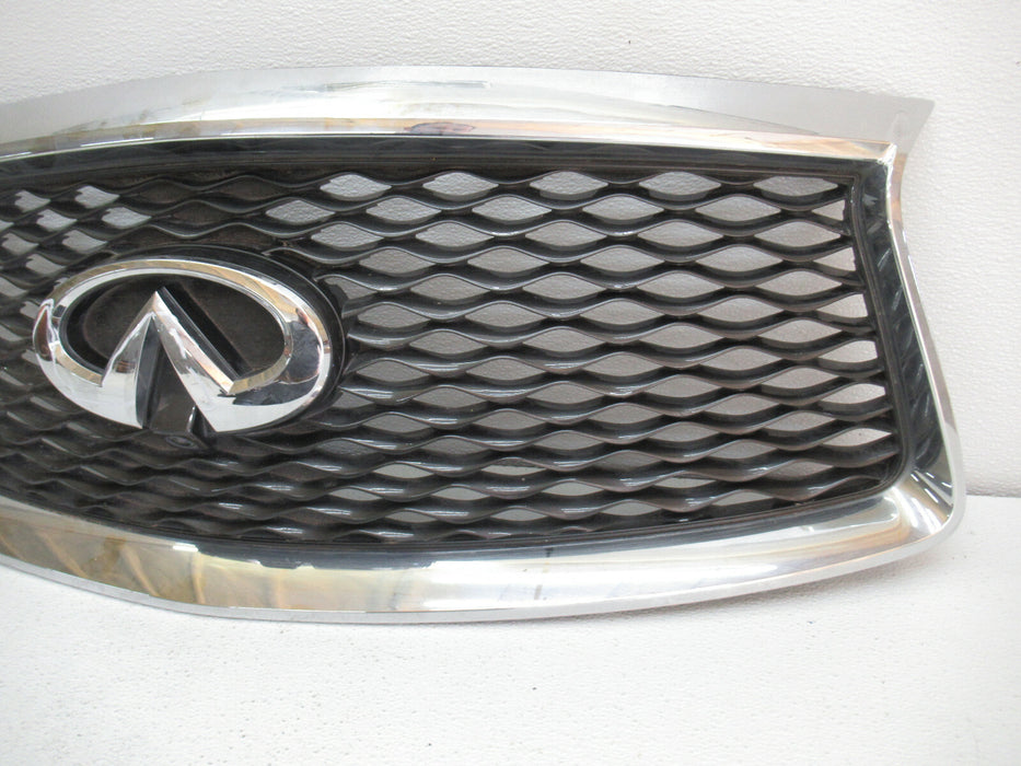 2016 - 2020 INFINITI QX60 FRONT CENTER RADIATOR GRILL GRILLE W/ CAMERA OEM