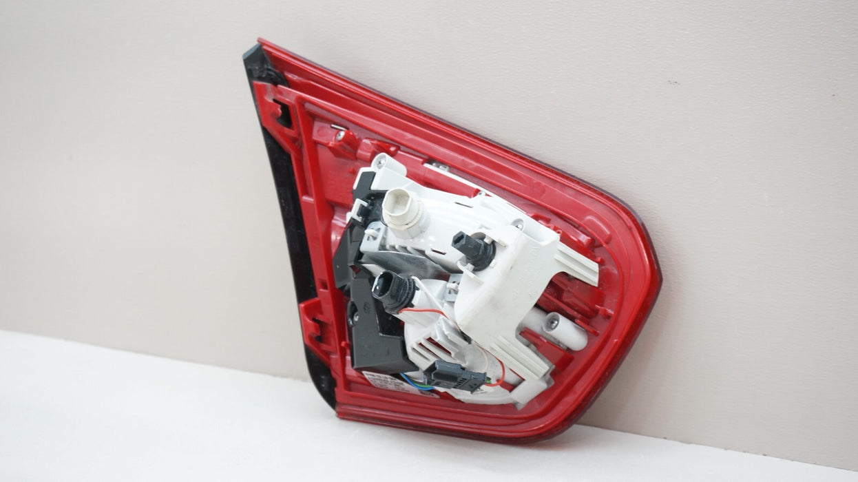 2015-2020 MERCEDES-BENZ GLA250 REAR RIGHT SIDE INNER TAIL LIGHT OEM A1569060358