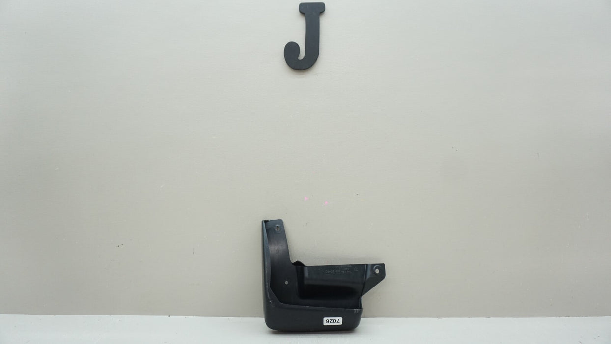 2016-2021 HONDA CIVIC RIGHT PASSENGER SIDE MUD FLAP TRIM 08P00-TBA-100 OEM