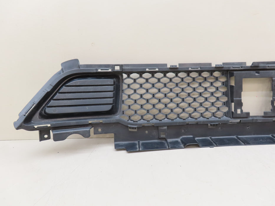 2019-2022 JEEP CHEROKEE FRONT BUMPER CENTER LOWER GRILLE GRILL OEM 68288045AB