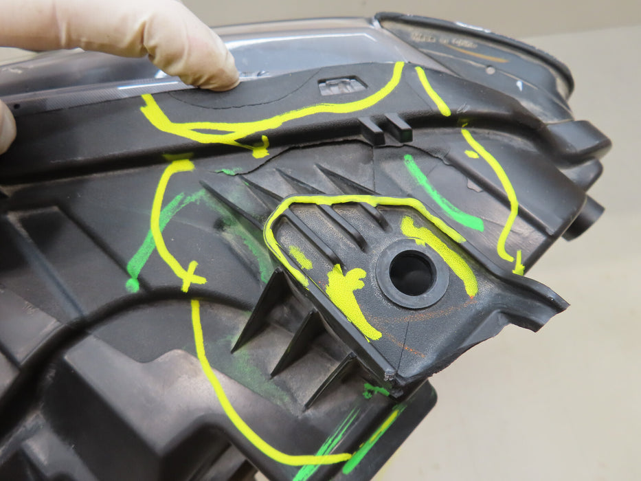 2019-2021 CHEVROLET SILVERADO 1500 FRONT RIGHT PASSENGER HEADLIGHT HAOLGEN OEM