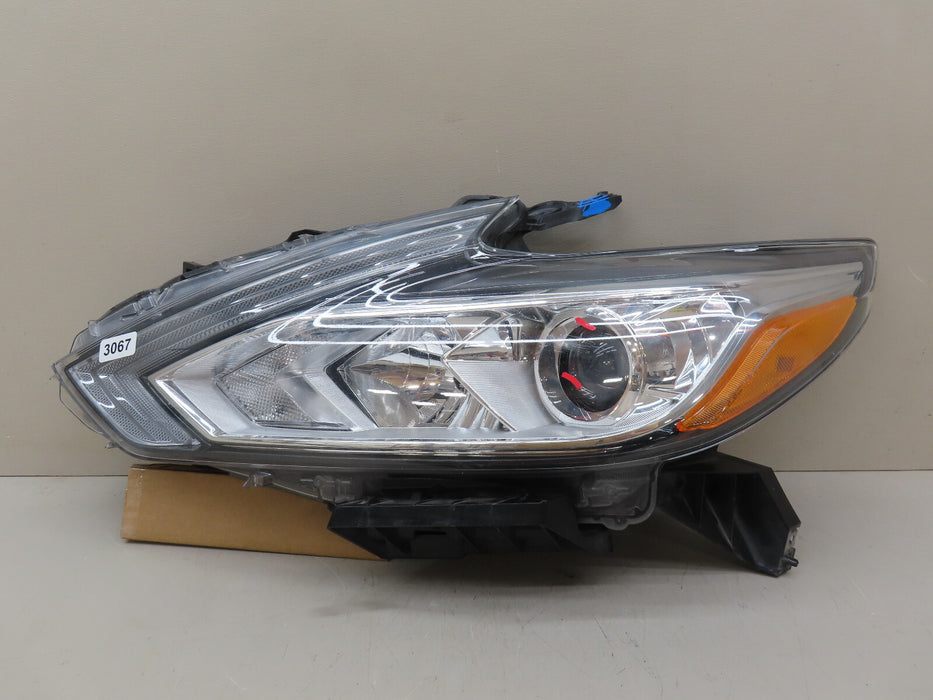 2016-2018 NISSAN ALTIMA FRONT LEFT DRIVER SIDE HEADLIGHT OEM
