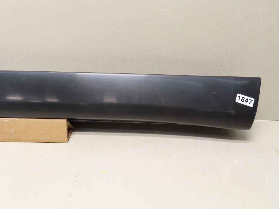 2015-2019 TOYOTA HIGHLANDER FRONT RIGHT LOWER DOOR MOLDING OEM 75071-0E905