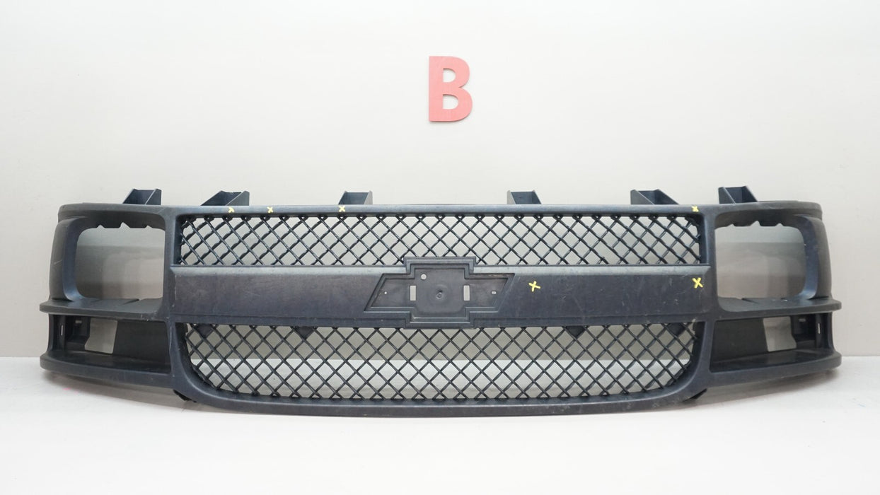 2003-2017 CHEVROLET EXPRESS 1500 2500 FRONT RADIATOR GRILLE GRILL 25746055 OEM