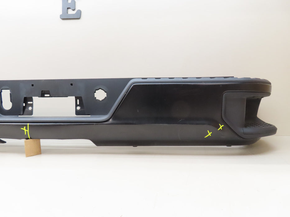 2019-2021 CHEVROLET/GMC SILVERADO-SIERRA 1500 REAR METAL BUMPER OEM 86817939