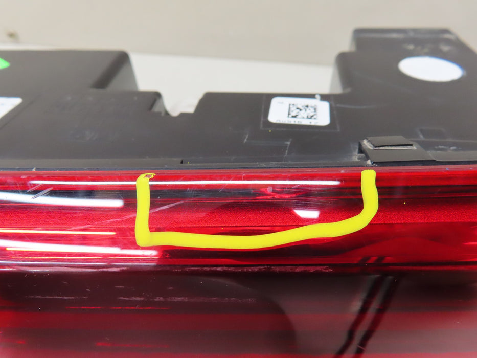 2019-2021 AUDI E-TRON REAR CENTER TRUNK TAIL LIGHT OEM