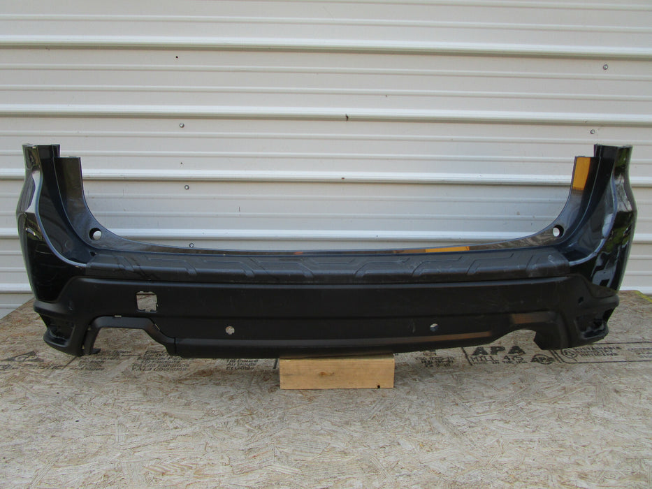 19 20 2019 2020 SUBARU FORESTER REAR BUMPER COVER OEM