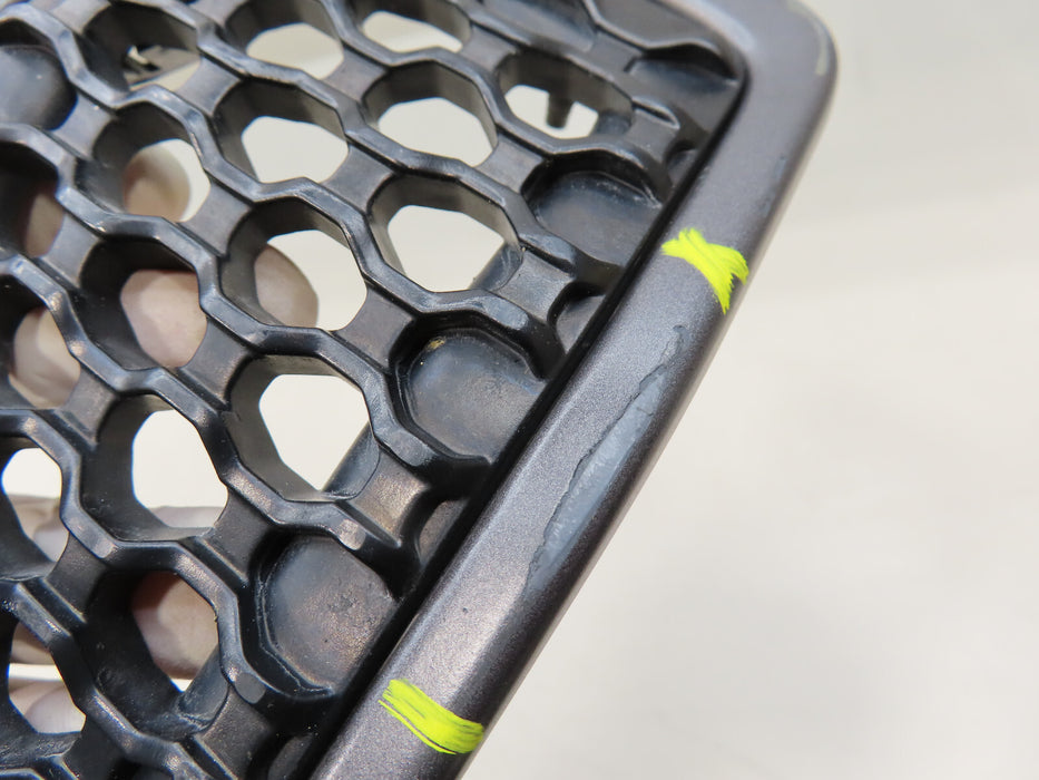 2019-2022 JEEP CHEROKEE FRONT RADIATOR GRILL GRILLE INSERT # 1 OEM