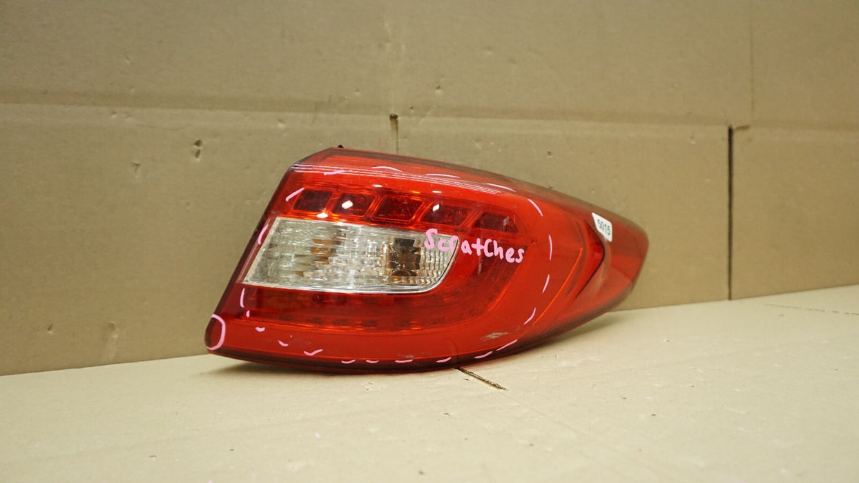 2015-2017 HYUNDAI SONATA REAR LEFT DRIVER SIDE TAIL LIGHT HALOGEN OEM 15 16 17