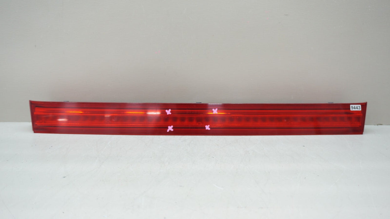 2015-2019 LINCOLN MKC REAR CENTER THIRD BRAKE TAIL LIGHT OEM EJ7B-13B433-A
