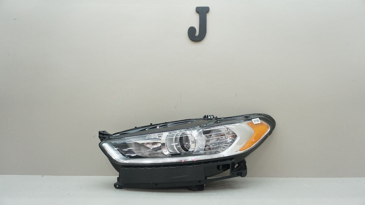 2013-2016 FORD FUSION FRONT LEFT DRIVER SIDE HEADLIGHT HALOGEN OEM 13 14 15 16