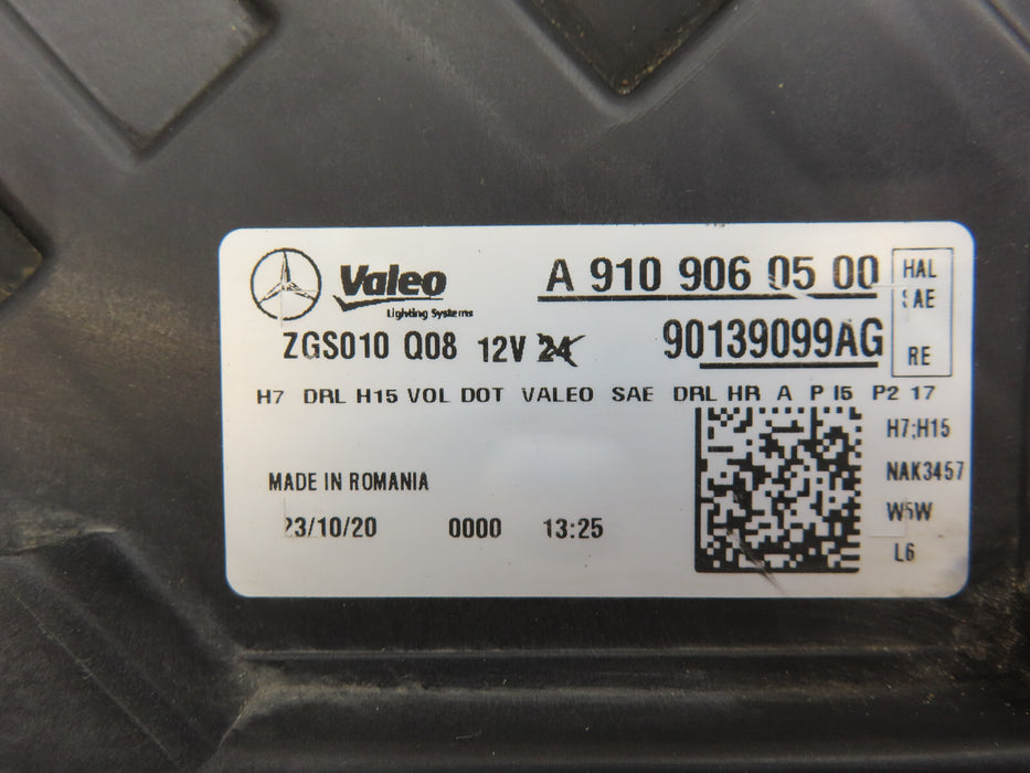 2019-2022 MERCEDES SPRINTER FRONT RIGHT PASSENGER SIDE HEADLIGHT HALOGEN OEM