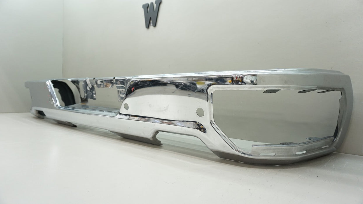 2019-2022 CHEVROLET SILVERADO GMC SIERRA 1500 REAR BUMPER METAL OEM 84429050