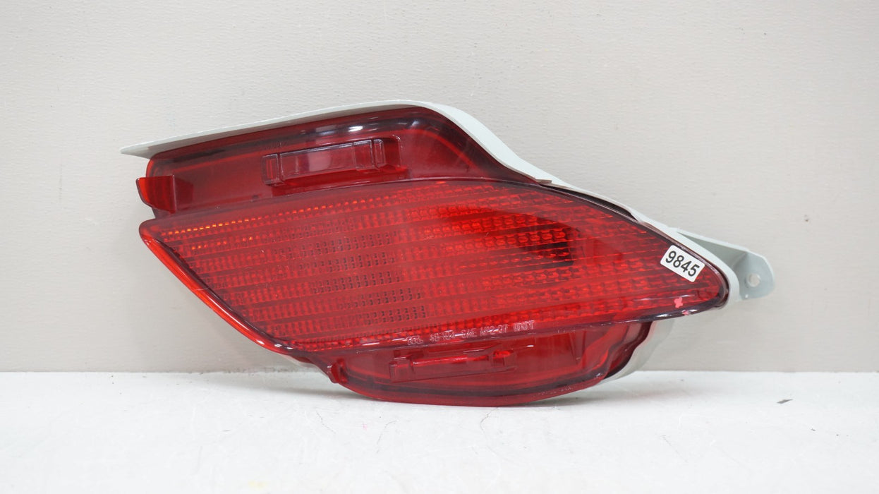 2010-2015 LEXUS RX350 RX450H REAR RIGHT SIDE BUMPER REFLECTOR OEM