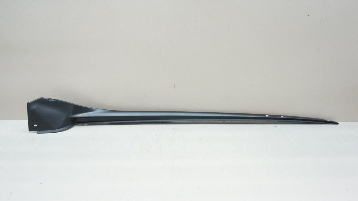2019-2024 HONDA PASSPORT FRONT RIGHT WINDSHIELD PILLAR MOLDING OEM 73152-TG7-A02