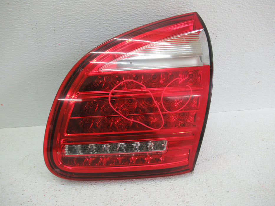 2011 2012 2013 2014 PORSCHE CAYENNE RIGHT TRUNK TAILLIGHT LAMP OEM