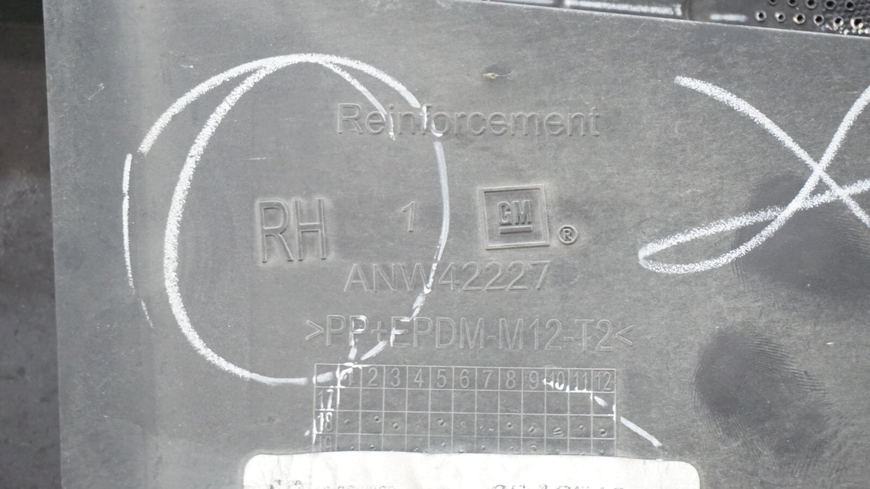 2019-2021 CHEVROLET SILVERADO 1500 FRONT RIGHT BUMPER COVER FILLER OEM ANW42227