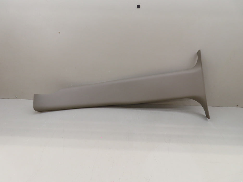2000-2003 CHEVROLET/GMC TAHOE-SUBURBAN/YUKON CENTER PILLAR TRIM OEM 15162201