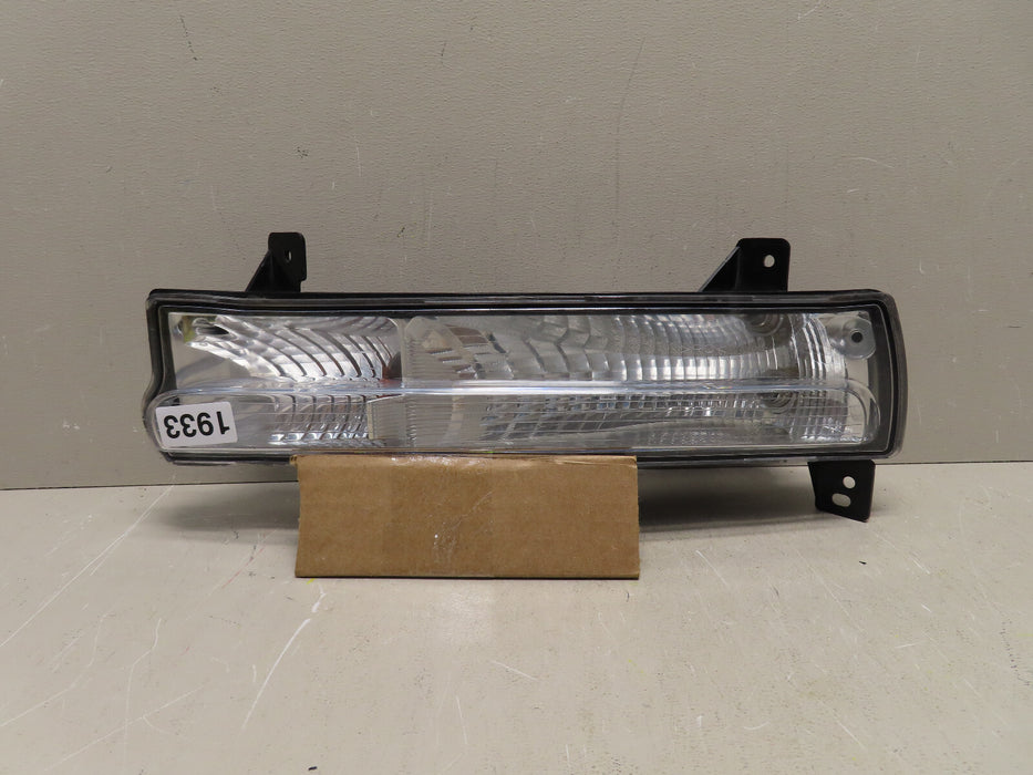 2017-2020 JEEP COMPASS LEFT DRIVER SIDE TURN SIGNAL LIGHT HALOGEN OEM