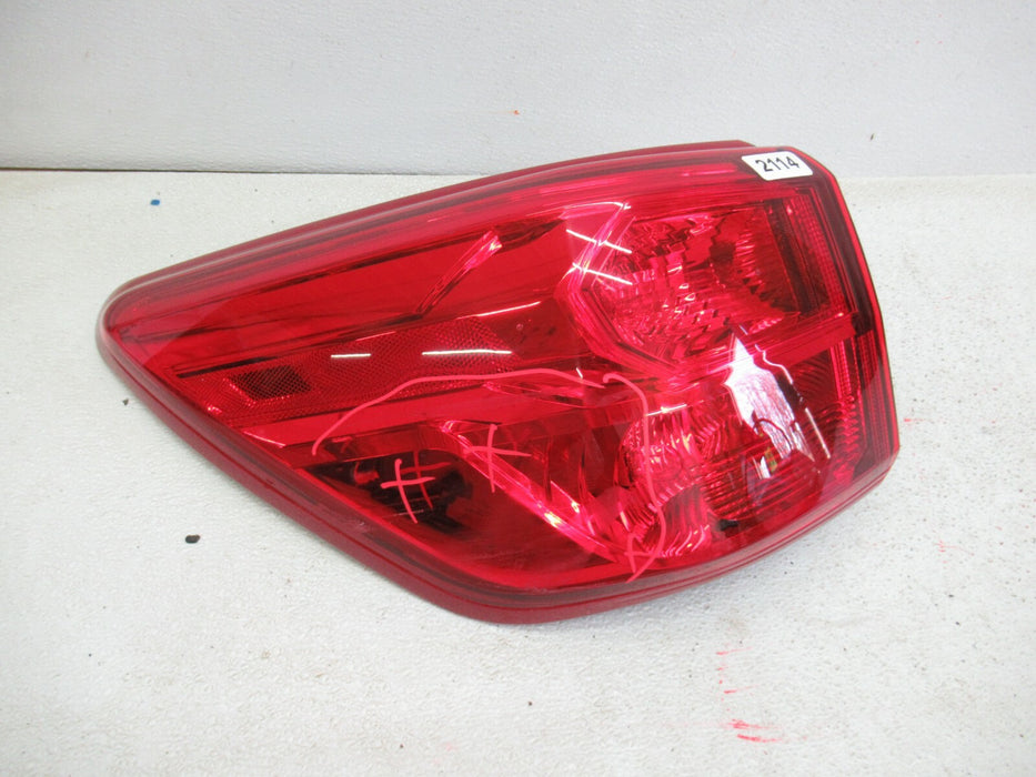 2017 - 2020 NISSAN PATHFINDER REAR LEFT DRIVER SIDE TAIL LIGHT TAILLAMP OEM