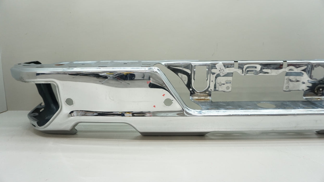2019-2022 CHEVROLET SILVERADO GMC SIERRA 1500 REAR BUMPER METAL OEM 84429050