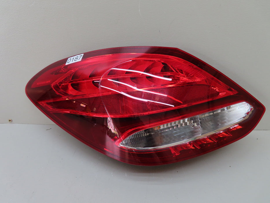 2015 2016 2017 2018 Mercedes C Class Sedan LEFT TAILLIGHT LAMP HALOGEN/LED OEM