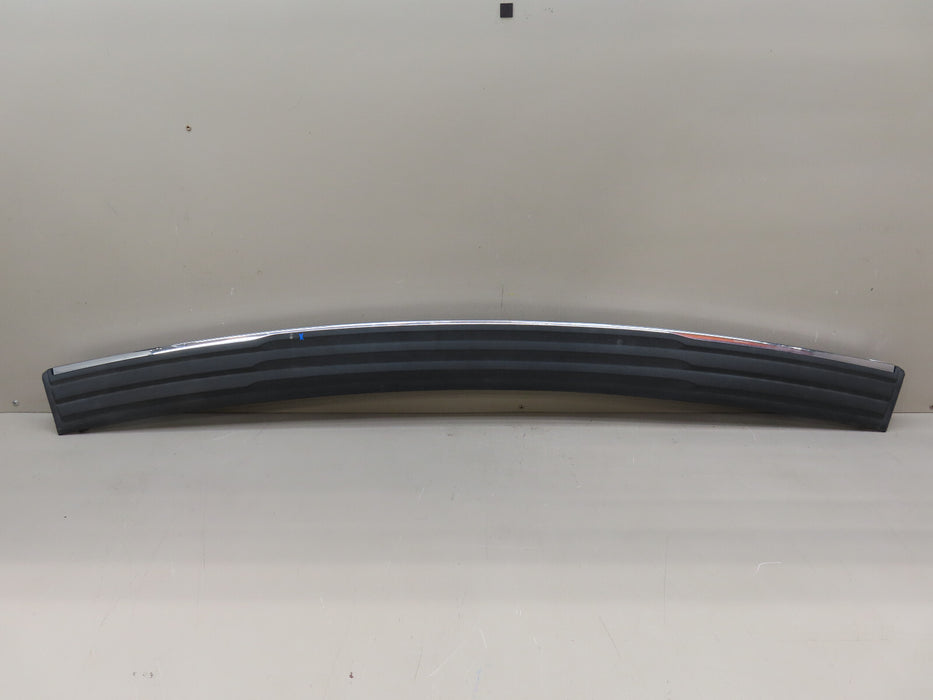 2015-2020 GMC/ CHEVROLET/ CADILLAC REAR BUMPER STEP PAD COVER OEM