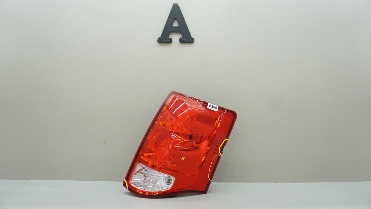2011-2019 DODGE CARAVAN RH RIGHT PASSENGER SIDE TAIL LIGHT OEM