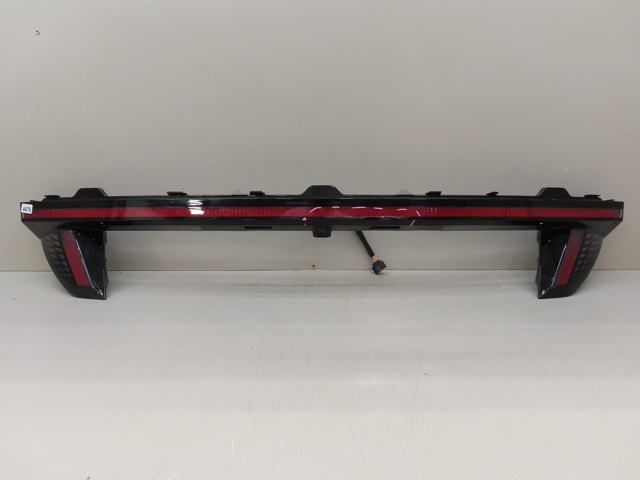 2021-2022 HYUNDAI TUCSON REAR CENTER FULL LED TAIL LIGHT OEM P#92403-CW