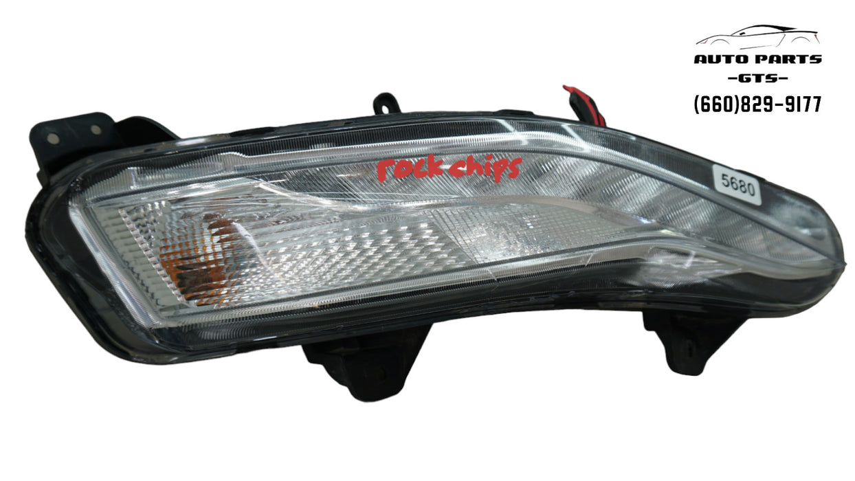 2019-2021 CHEVROLET MALIBU RIGHT PASSENGER TURN SIGNAL FOG LIGHT OEM 84575552