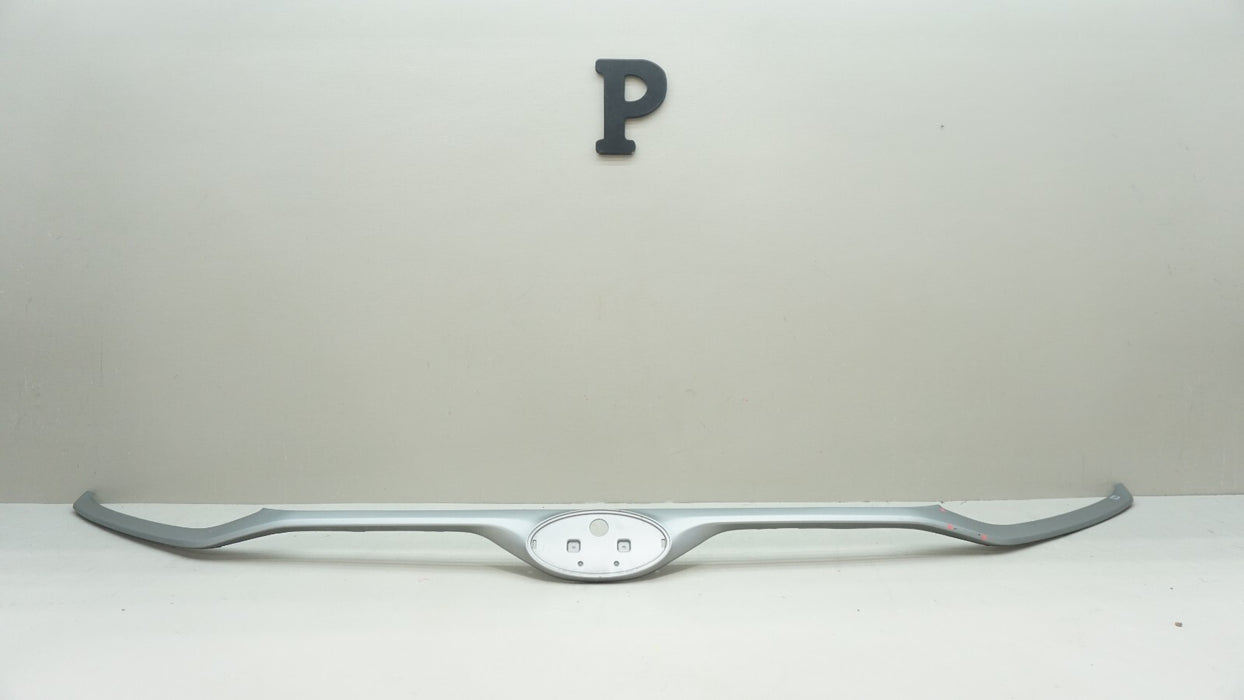 2019-2021 HYUNDAI KONA FRONT BUMPER TRIM MOLDING GRILLE 86566-K4000 OEM