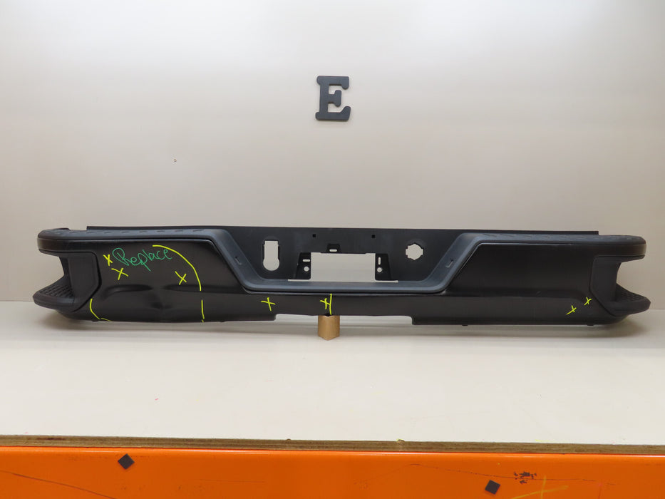 2019-2021 CHEVROLET/GMC SILVERADO-SIERRA 1500 REAR METAL BUMPER OEM 86817939