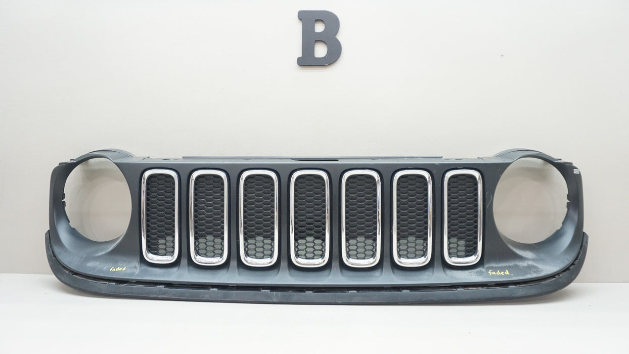 2015-2019 JEEP RENEGADE FRONT RADIATOR GRILLE GRILL 735587827 OEM