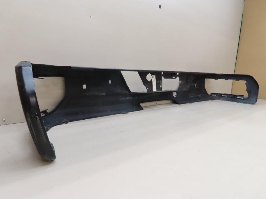2019-2022 CHEVROLET/GMC SILVERADO/SIERRA 1500 REAR METAL BUMPER OEM