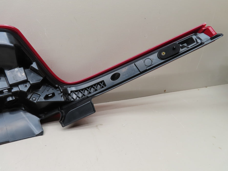 2016 - 2019 VOLVO XC90 REAR RIGHT PASSENGER SIDE TAILLIGHT STOP BRAKE LAMP OEM