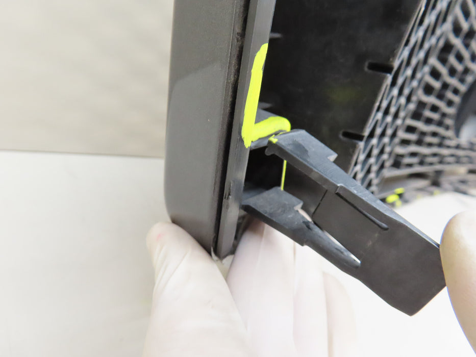 2019-2022 FORD RANGER UPPER FRONT GRILLE WITH/EMBLEM OEM